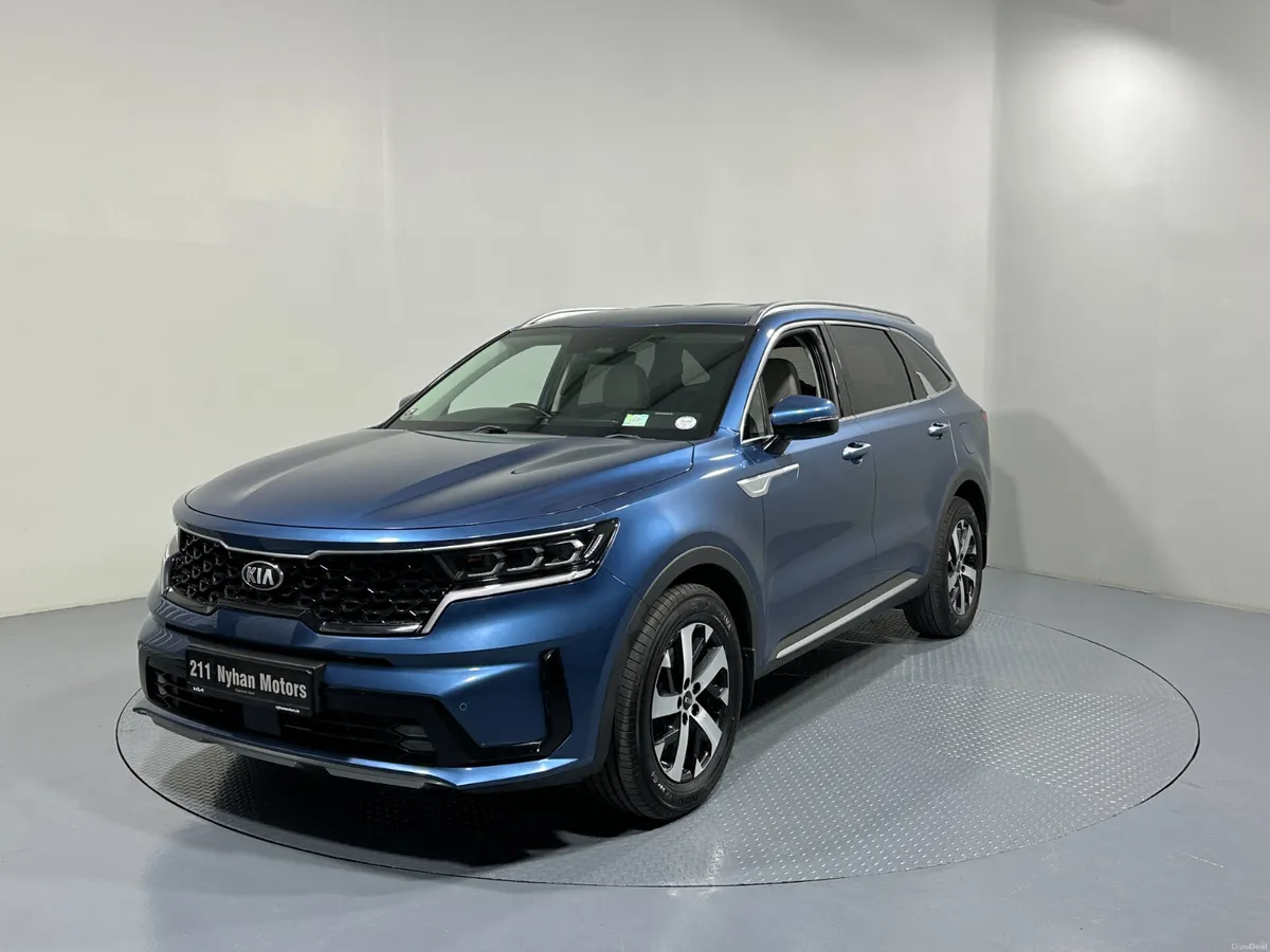 Kia Sorento K3 2.2 Diesel Automatic 7 Seater 211 - Image 3