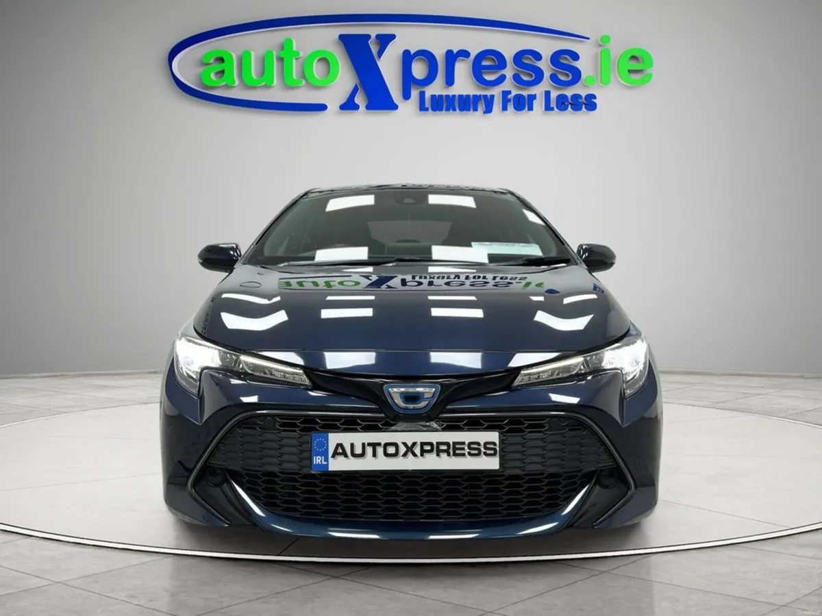 Toyota Corolla SPORT HYBRID G, Automatic - Image 3