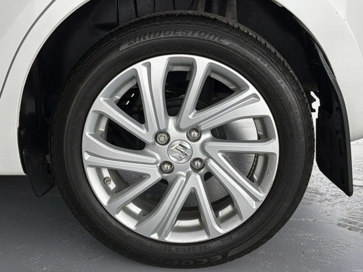 Suzuki Swift 1.2 Dualjet Hybrid Sz-t CVT 5D - Image 3