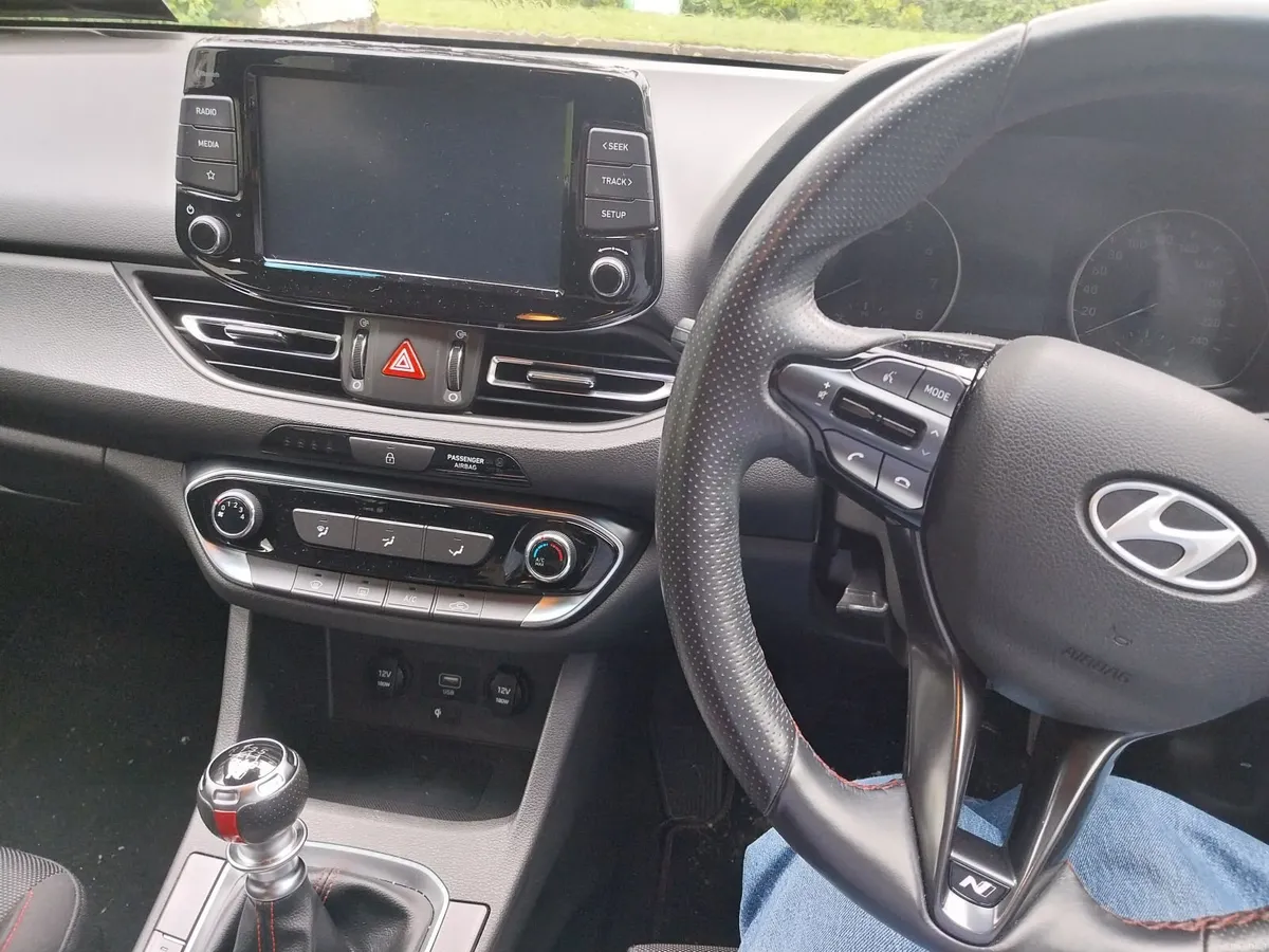 Hyundai i30 2022 - Image 4