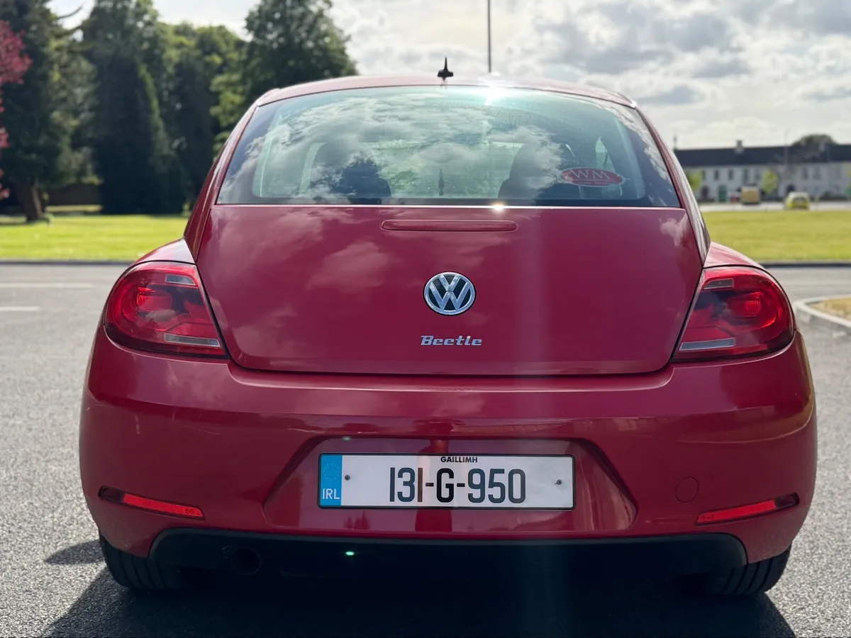 131 Volkswagen Beetle - Image 4