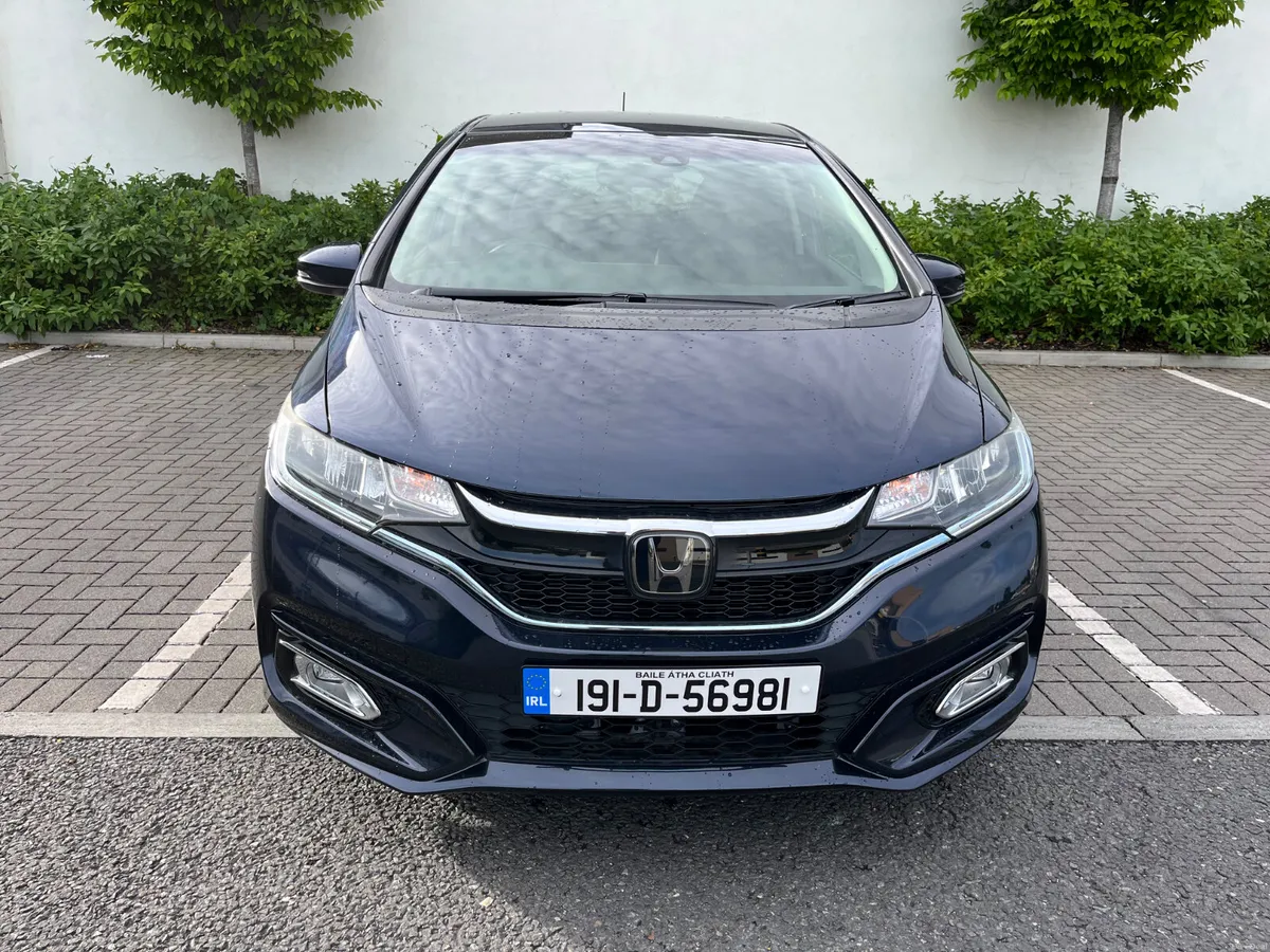 Honda Fit 2019 VERY LOW MILEAGE. NICE SPEC. - Image 2