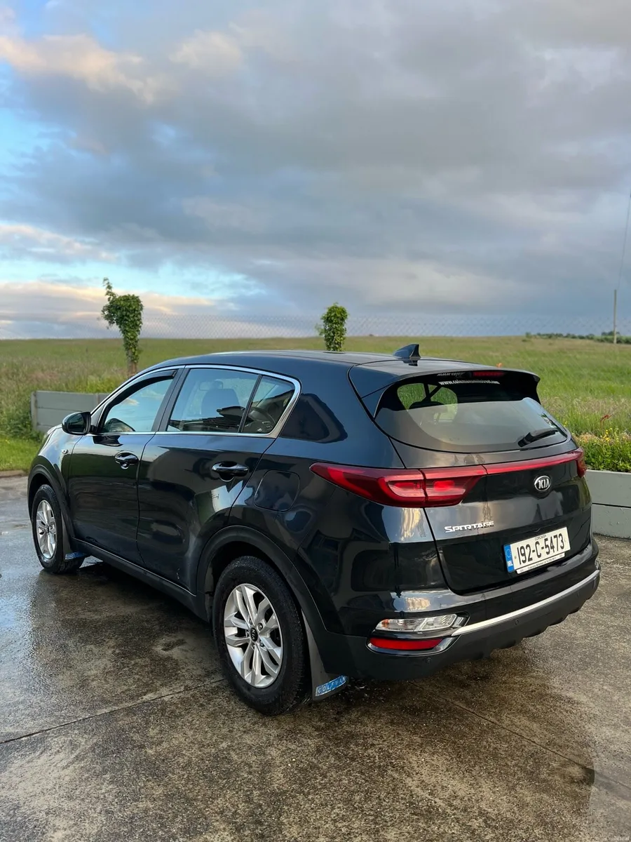 Kia Sportage manual 1.6 CRDi New NCT just serviced - Image 2