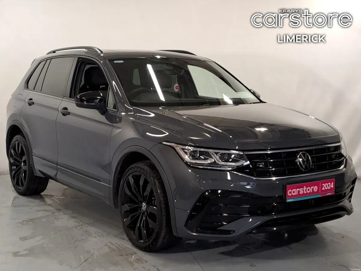 Volkswagen Tiguan Tiguan R-Line Black Edition e-Hy - Image 1
