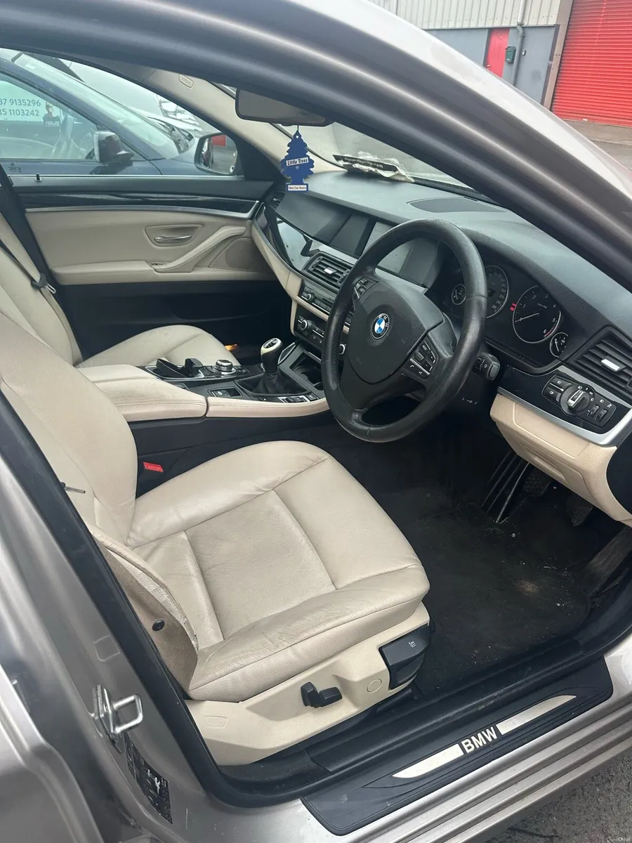 Car - Image 4