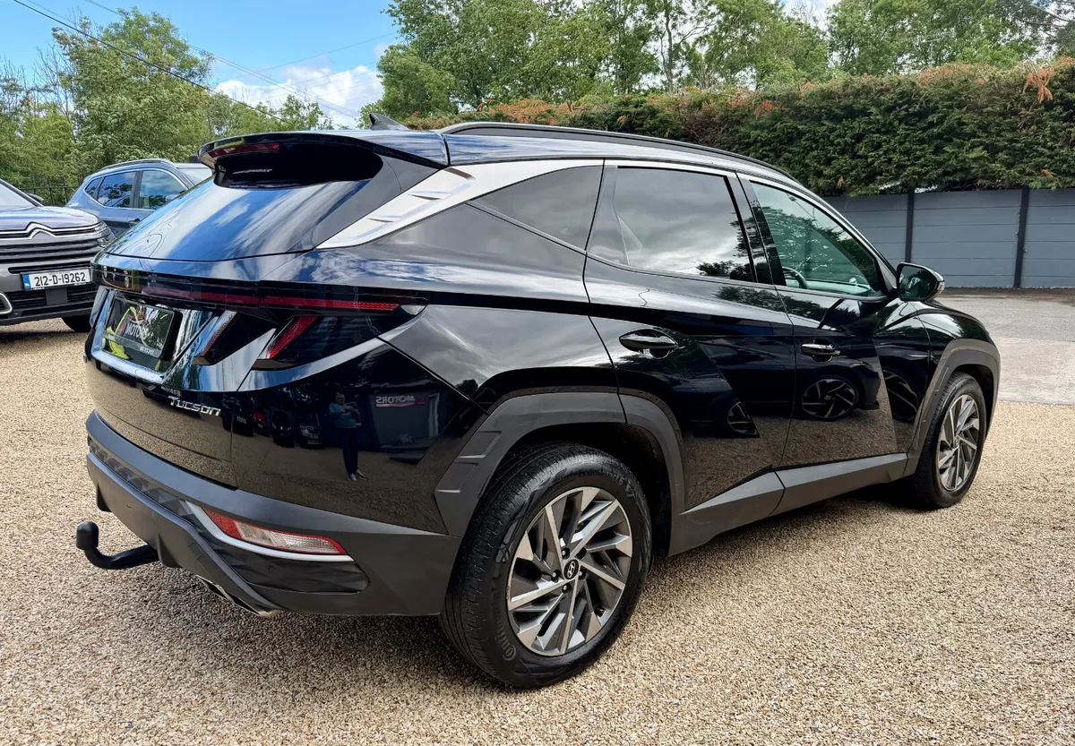 2022 Hyundai Tucson Executive Plus - Image 5