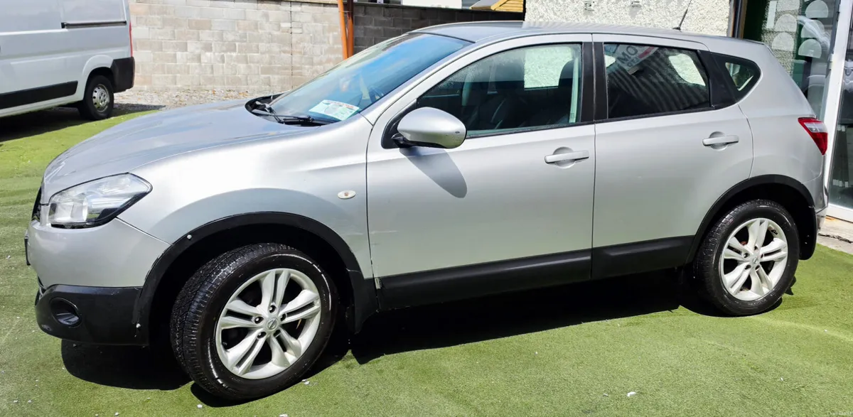 Nissan Qashqai 1.6TD 4X4 NEW NCT TAX - Image 2