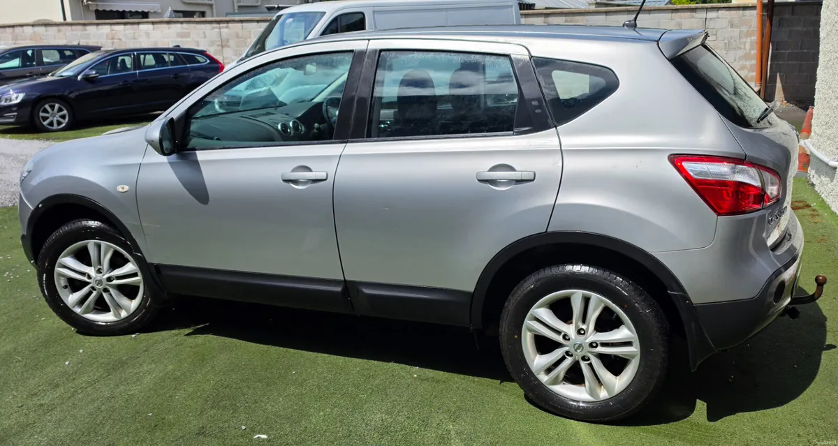 Nissan Qashqai 1.6TD 4X4 NEW NCT TAX - Image 3