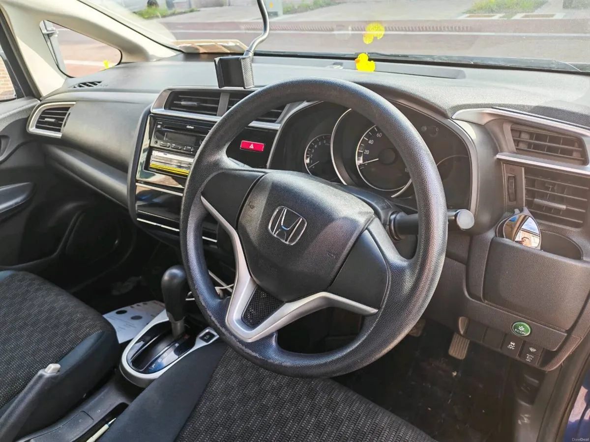 Honda Fit Jazz - Image 6