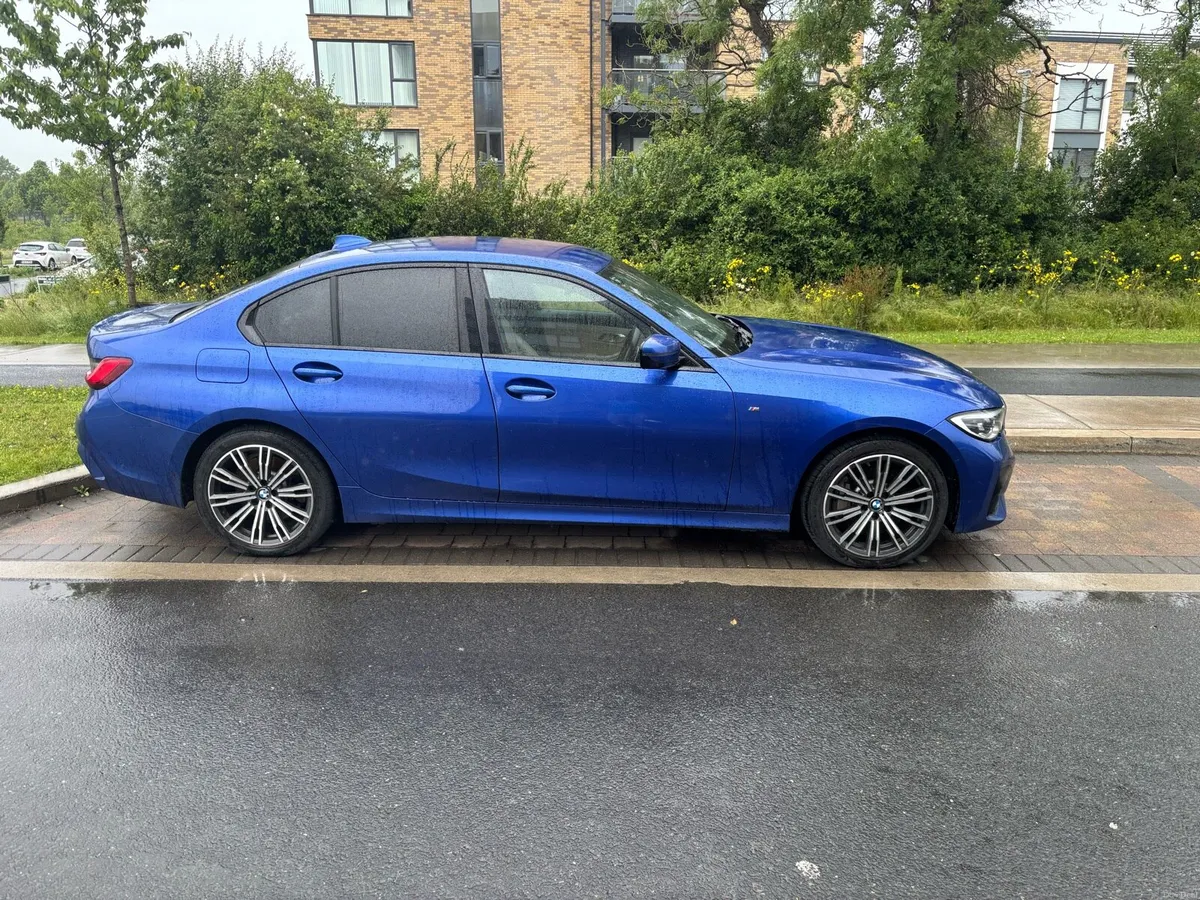 BMW 330e M sport 2019 - Image 3