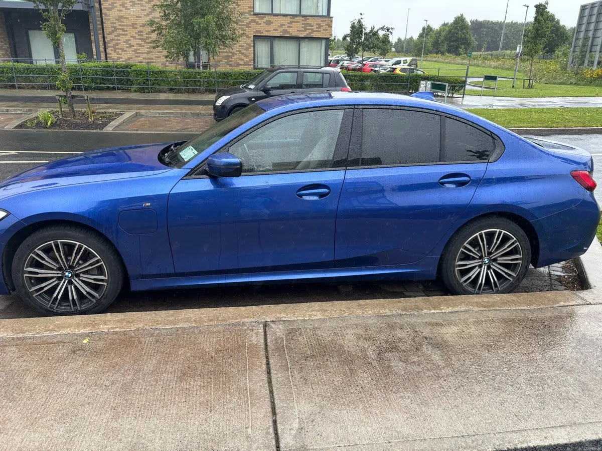 BMW 330e M sport 2019 - Image 4