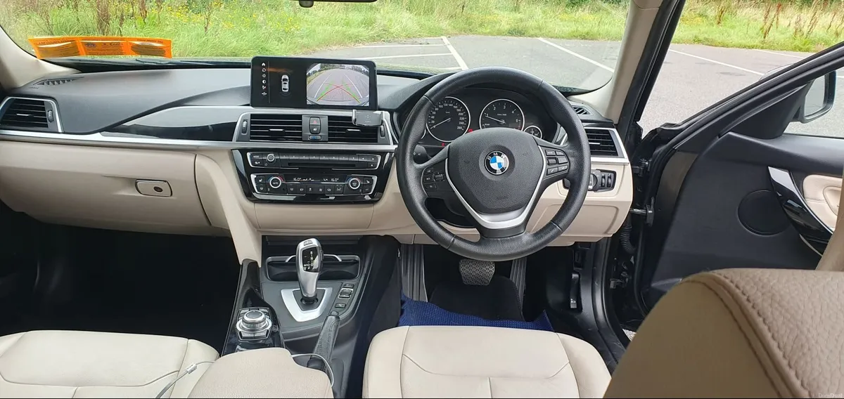 BMW 3-Series 2016 - Image 4