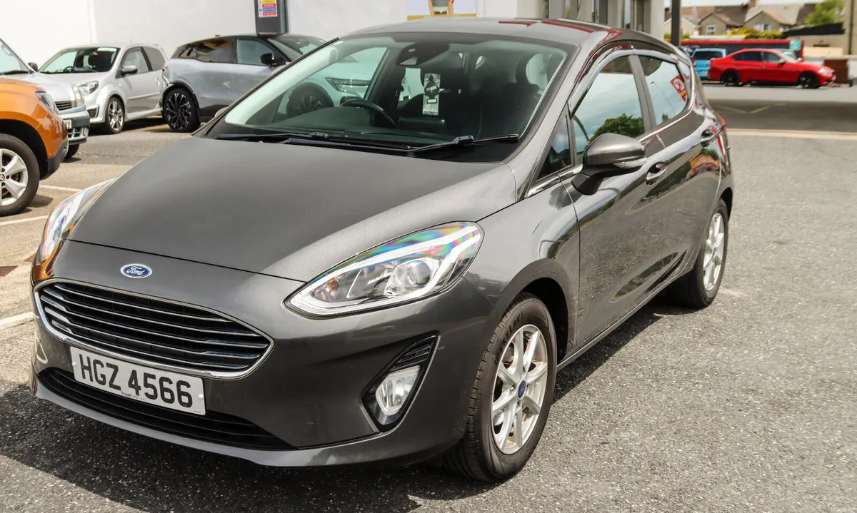 2017 Ford Fiesta 1.1 Zetec 5-dr - Image 1