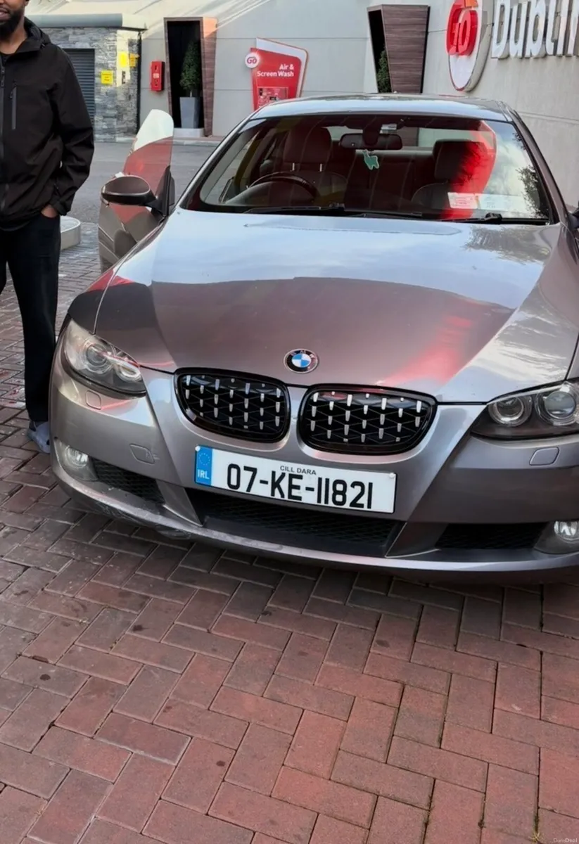 Car - Image 2