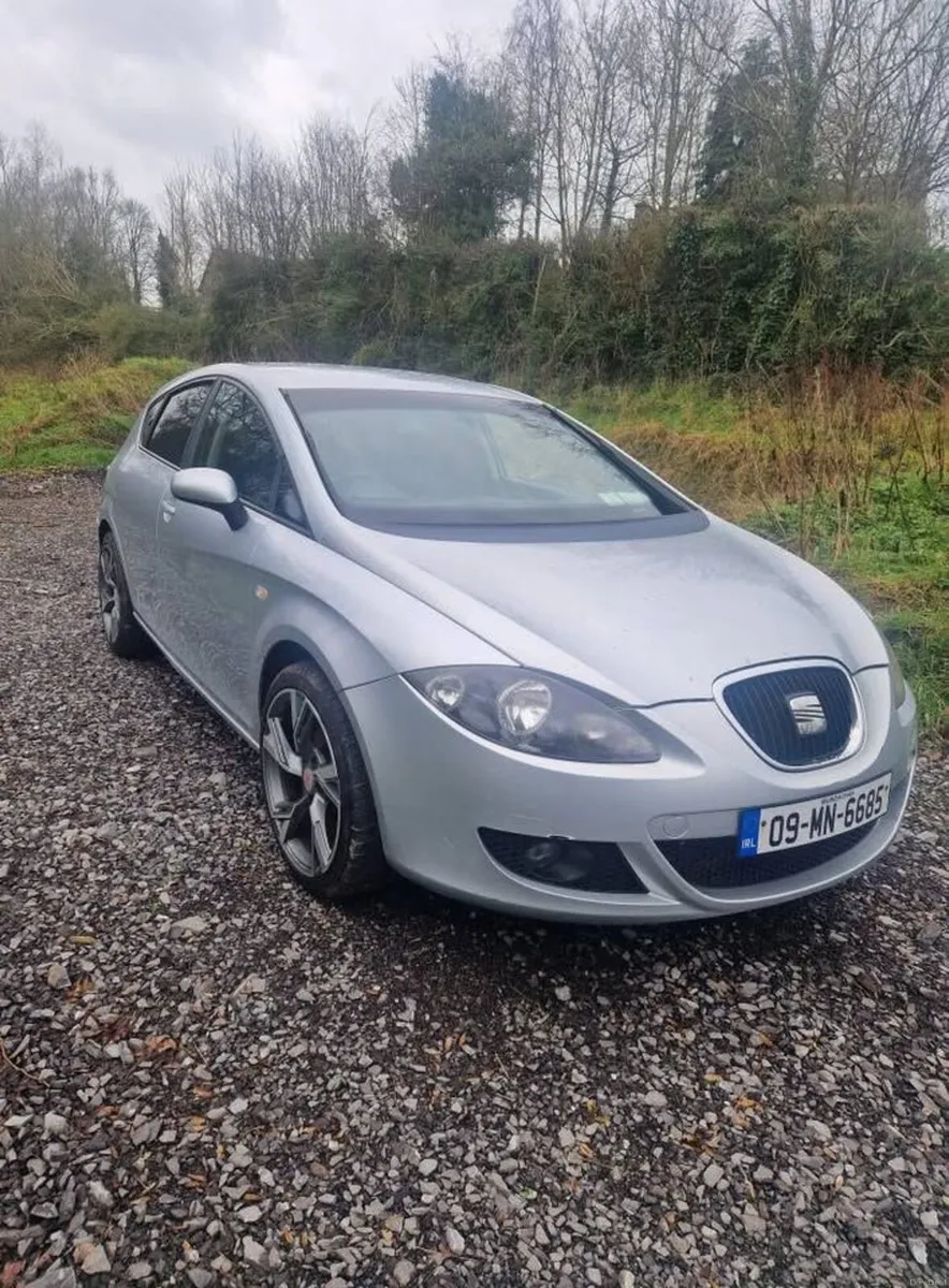 SEAT Leon 2009 - Image 1