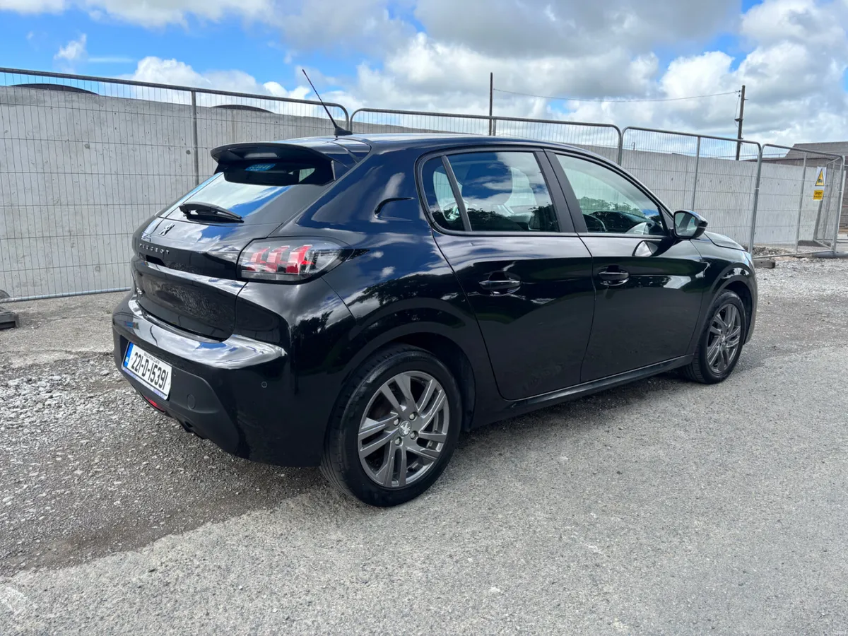 Peugeot 208 2022 - Image 4