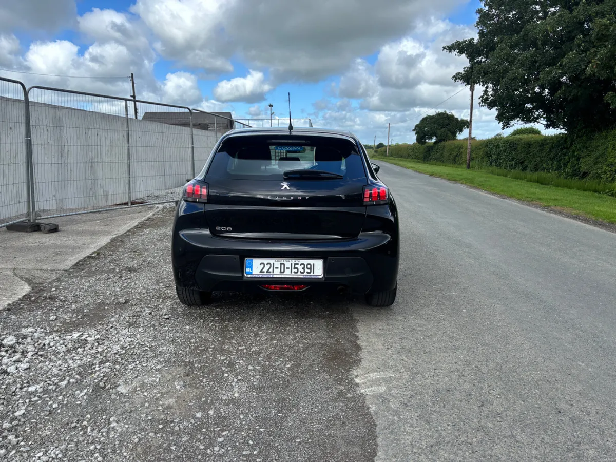 Peugeot 208 2022 - Image 2