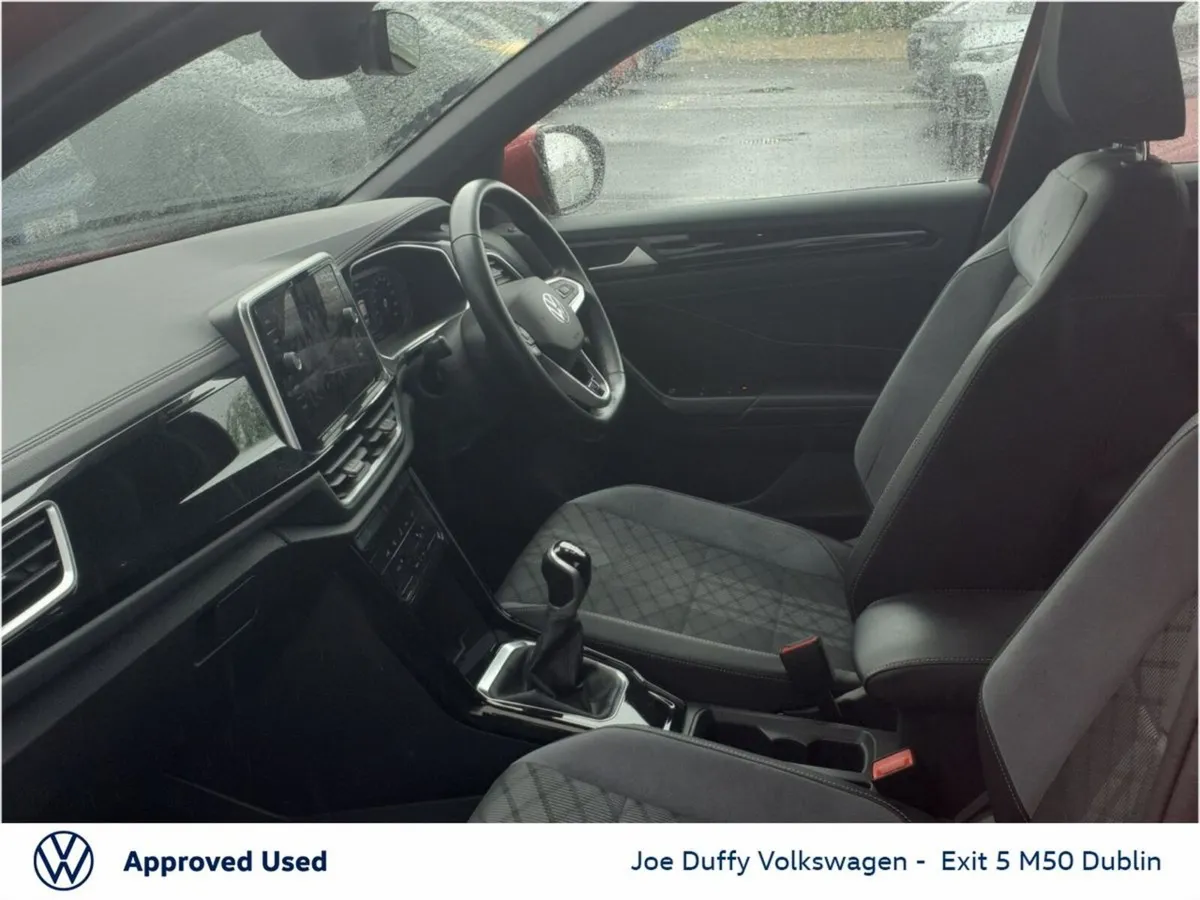 Volkswagen T-Roc R-LINE 2.0 TDI 116HP MANUAL - Image 4