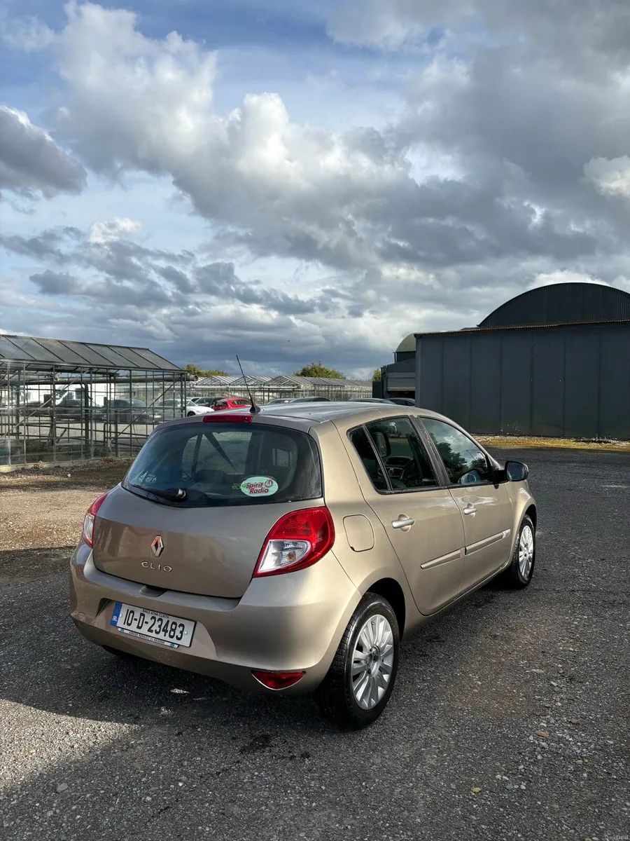 Renault Clio - Image 3