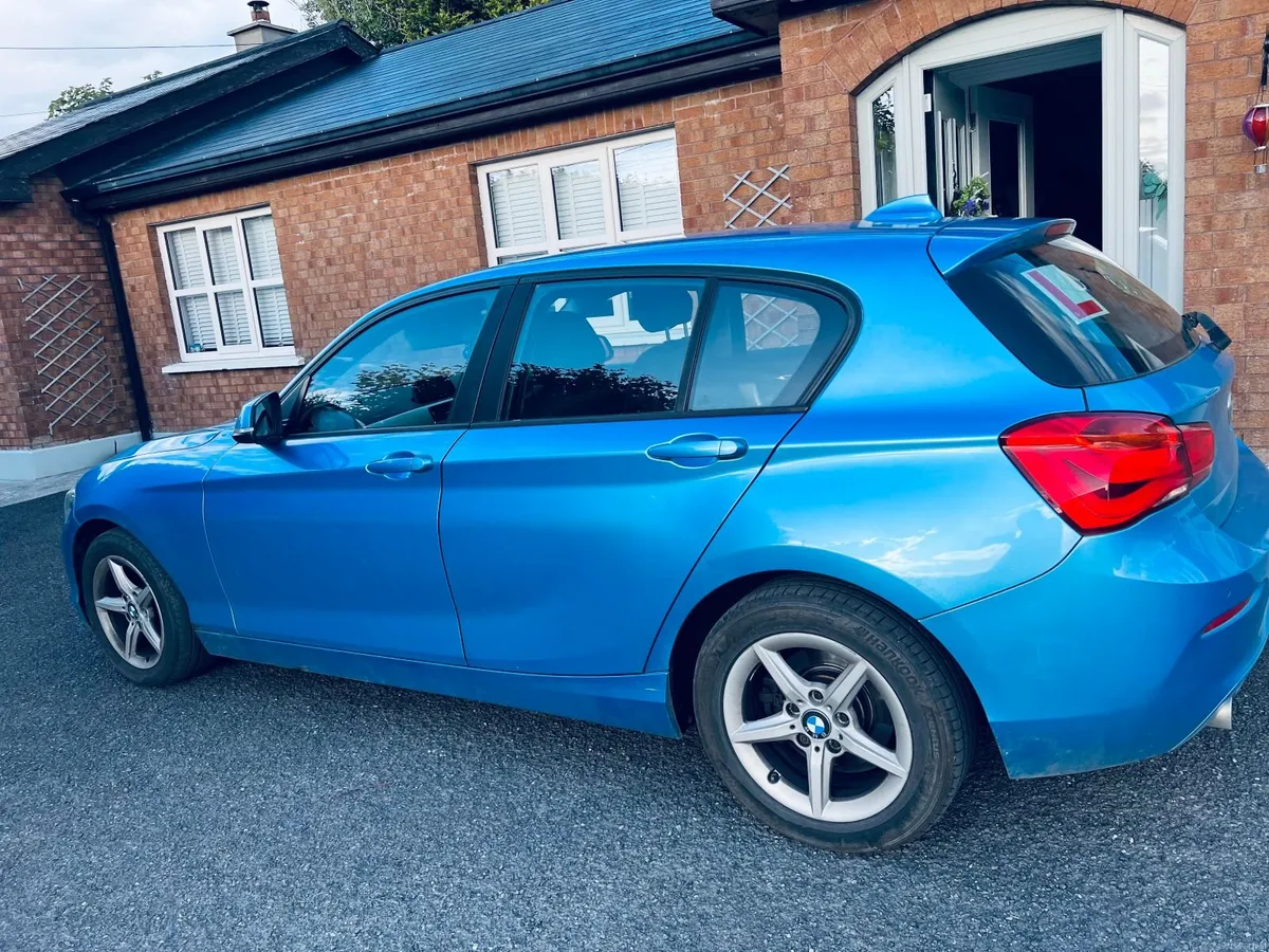BMW 1-Series 2018 Business Edition - Image 4