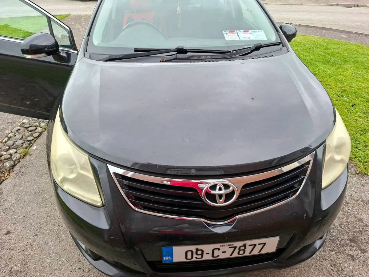 Toyota avensis - Image 1