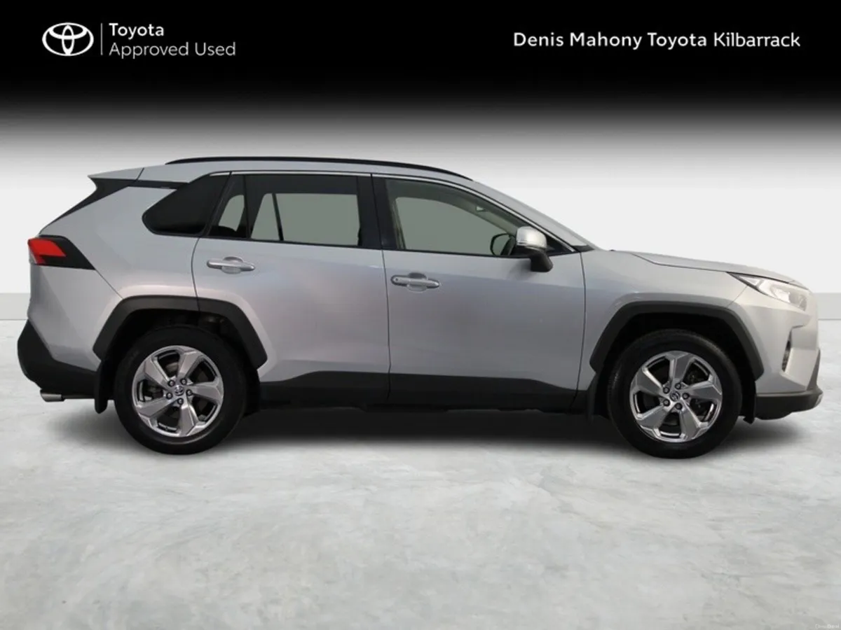 Toyota RAV4 HYBRID SOL 4DR AUTO - Image 3