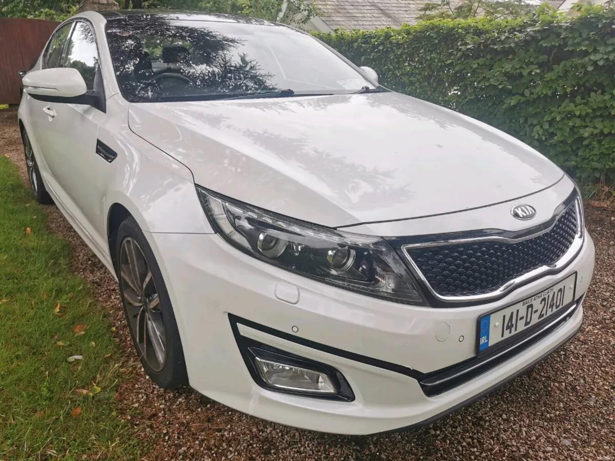 2014 Kia Optima Platnuim Panroof, Leather - Image 1