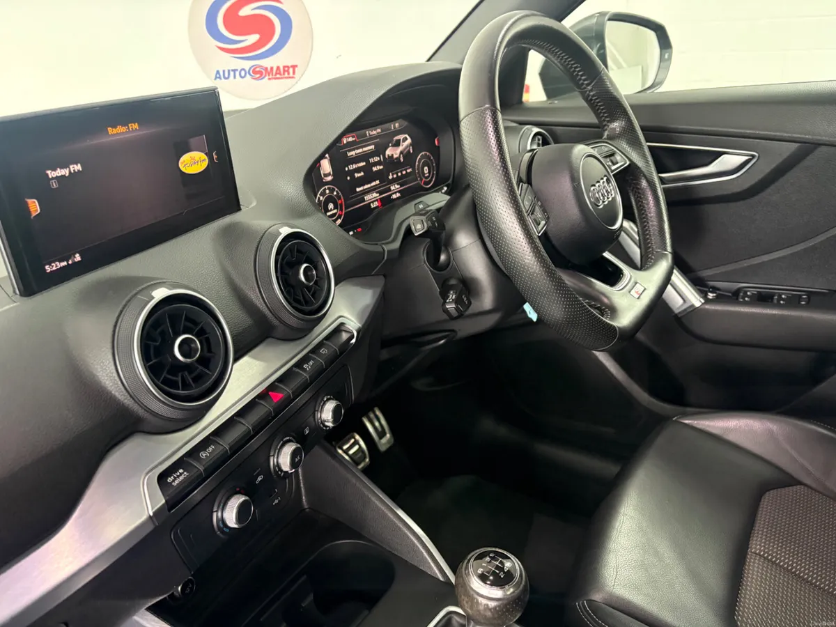 Audi Q2 1.6D S Line 2017 - Image 3