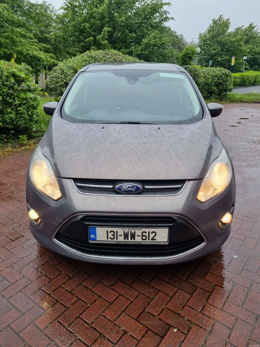 Ford Grand C-Max 2013 - Image 2