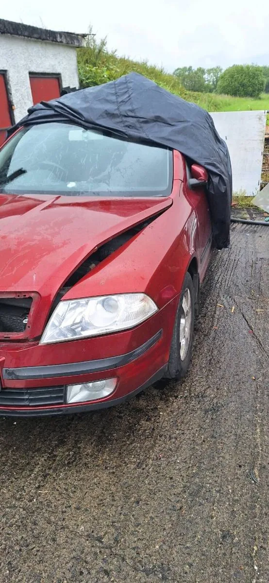 Car for breaking - Image 2