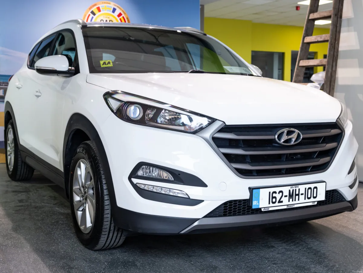 Hyundai Tucson EXECUTIVE 5DR - Image 3