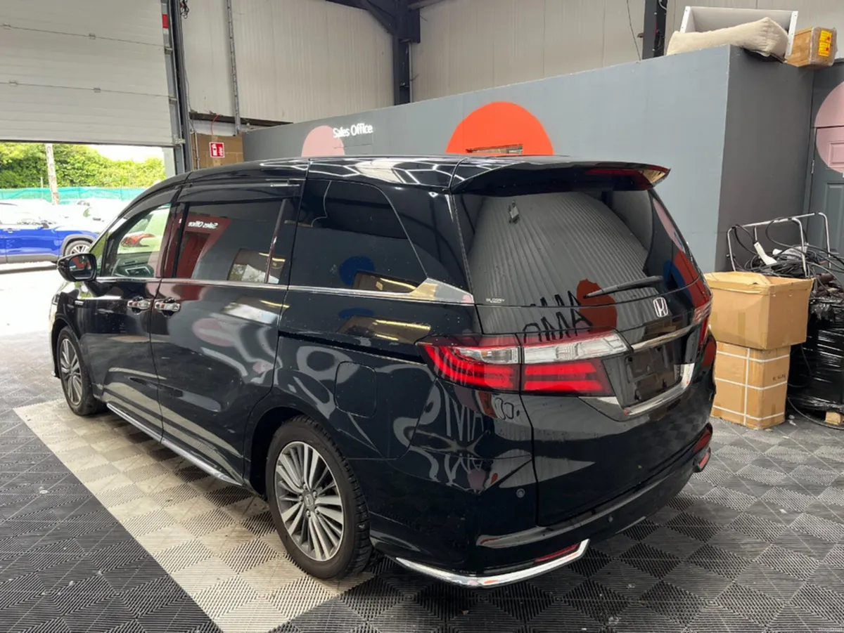 Honda Odyssey 2018 HONDA ODYSSEY HYBRID ABSOLUTE 2 - Image 4