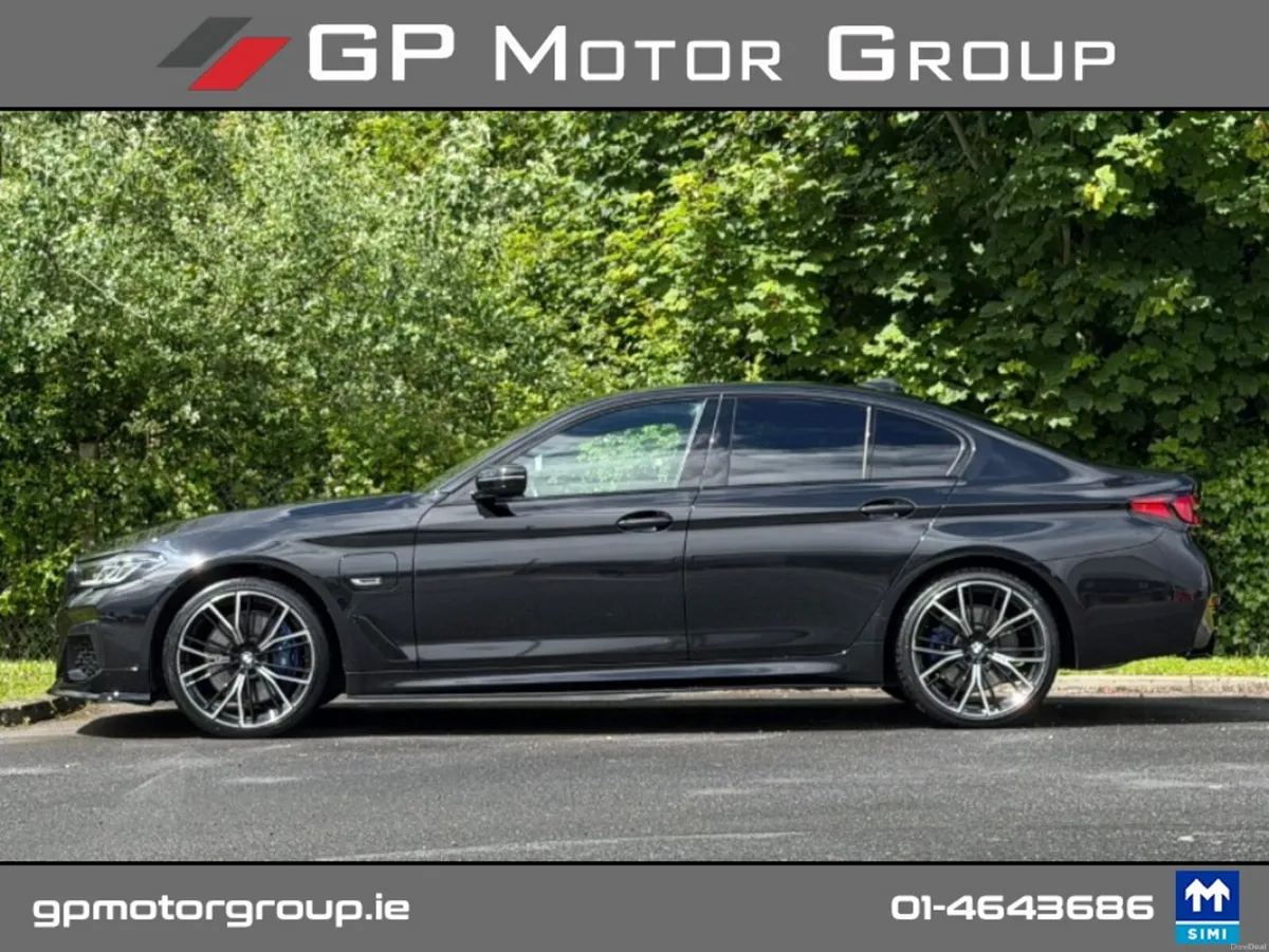 BMW 5-Series 545E XDRIVE M SPORT M PERFORMANCE *1 - Image 4