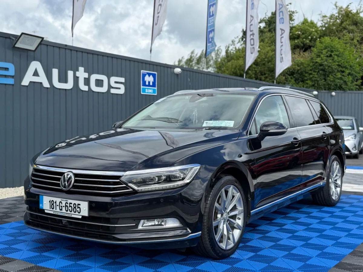 Volkswagen Passat HIGHLINE PREMIUM - 2.0L DIESEL - - Image 2