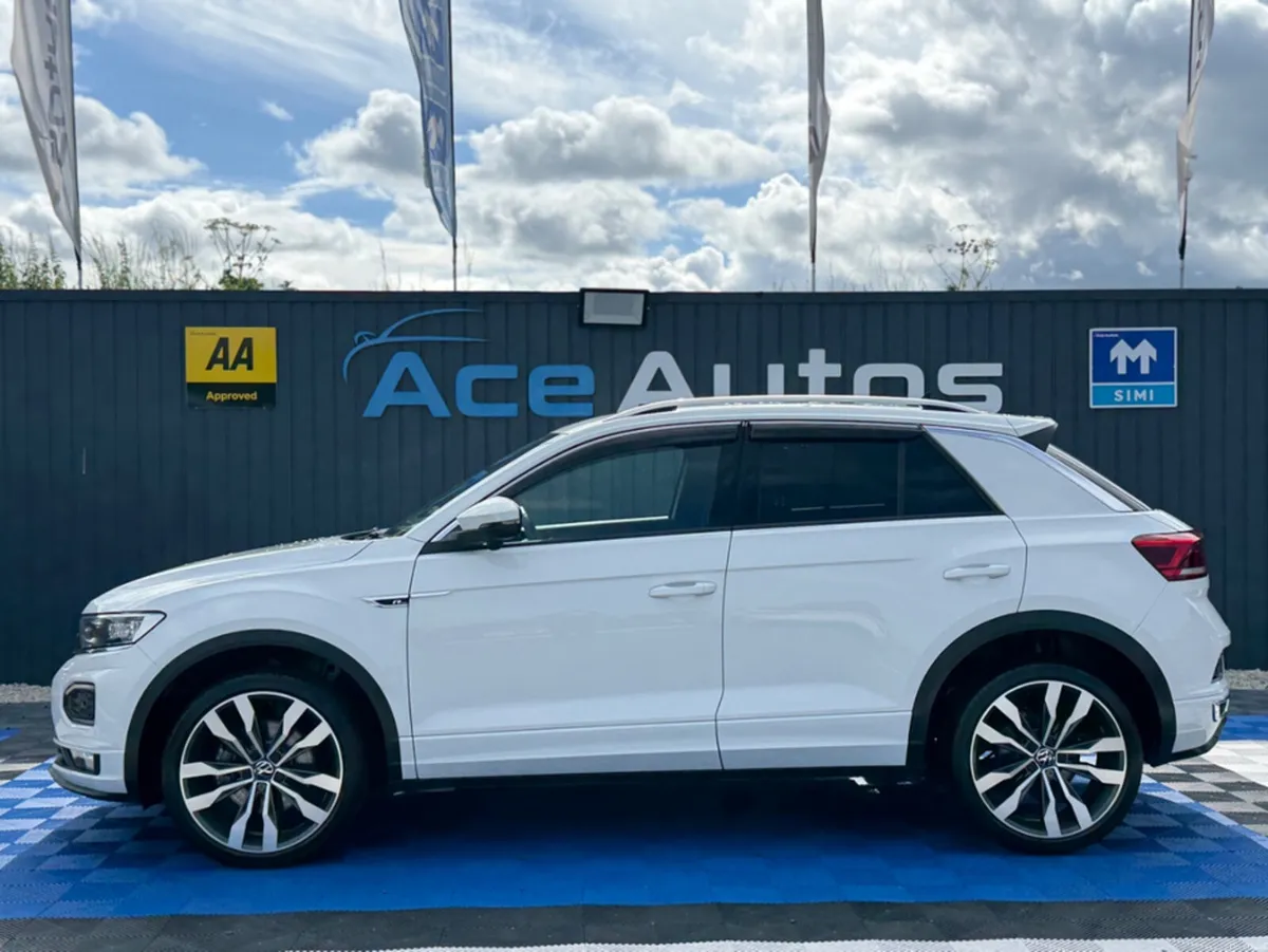 Volkswagen T-Roc R-LINE - 2.0L DIESEL - AUTO - 12M - Image 4