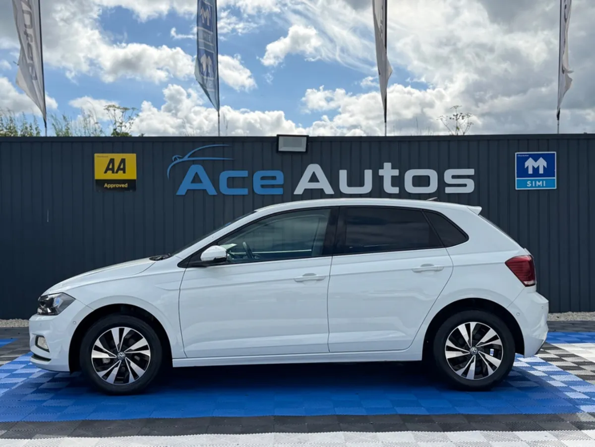 Volkswagen Polo HIGHLINE - 1.0L PETROL - AUTO - 12 - Image 5
