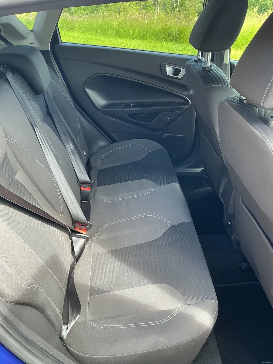 Ford Fiesta titanium 2015 - Image 4