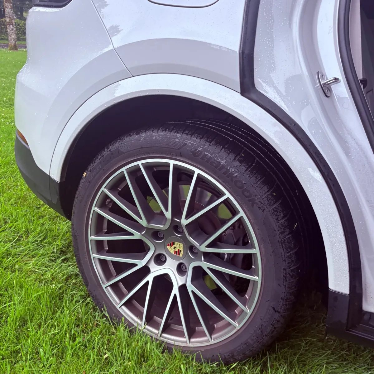 Porsche Cayenne 2023 - Image 4