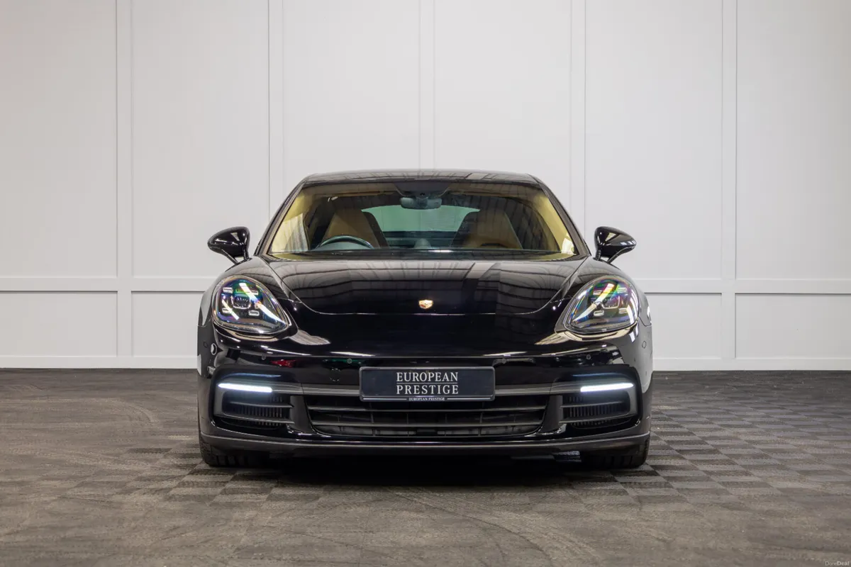 182 Porsche Panamera 4 Sport Turismo E-Hybrid - Image 2