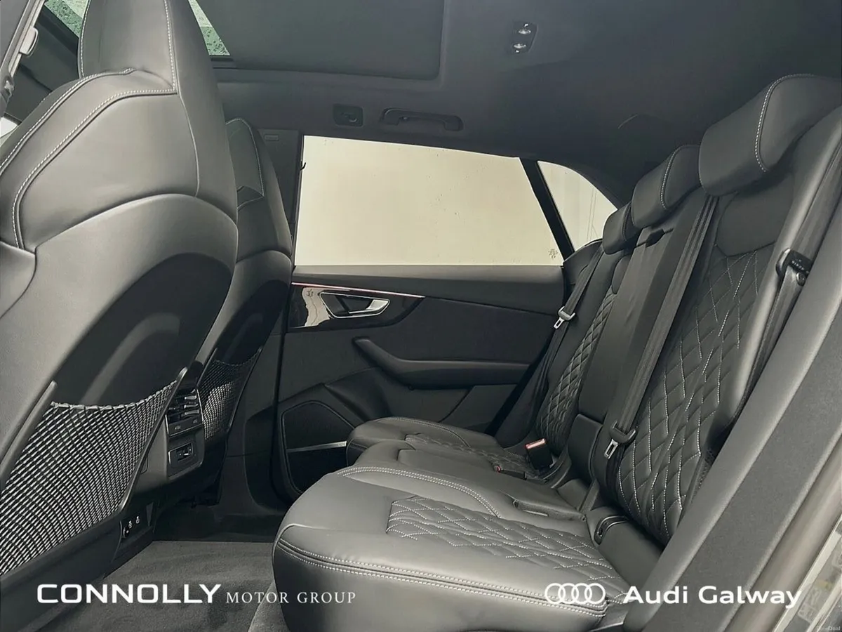 Audi Q8 €1,144 p/m - COMPETITION TFSI e QUATTRO A/ - Image 6