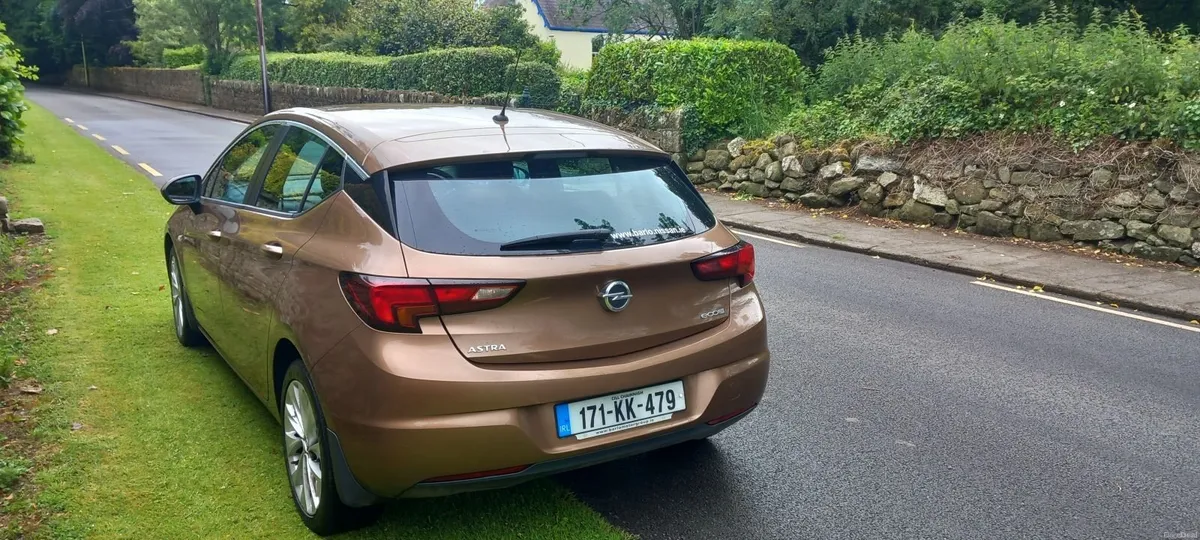 Opel Astra 2017 - Image 2