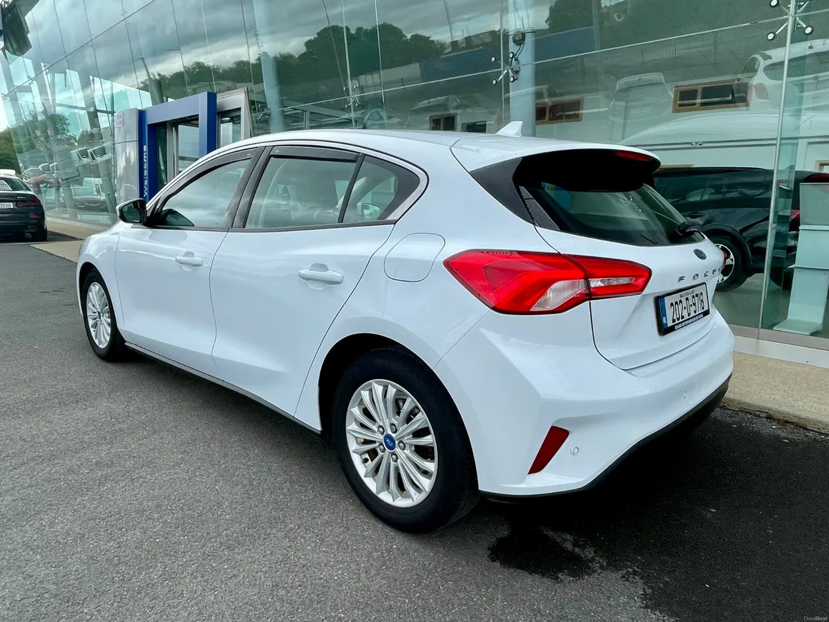 Ford Focus Titanium 1.0 Ecoboost - Image 4