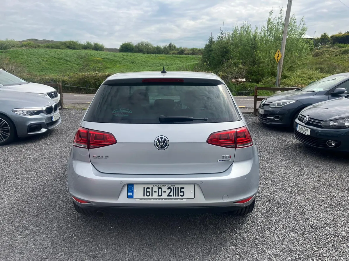 Volkswagen Golf Highline - Image 4