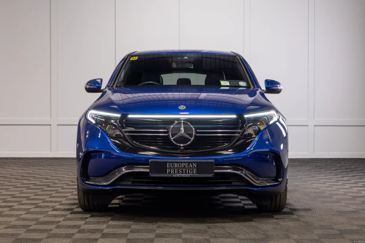 212 Mercedes-Benz EQC 400 AMG-Line - Image 2