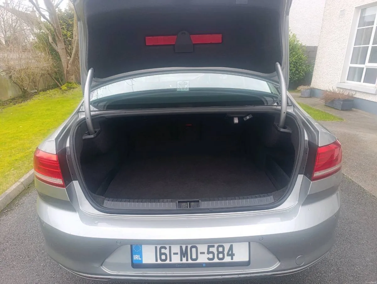 Volkswagen Passat 1.6 TDI - Image 4