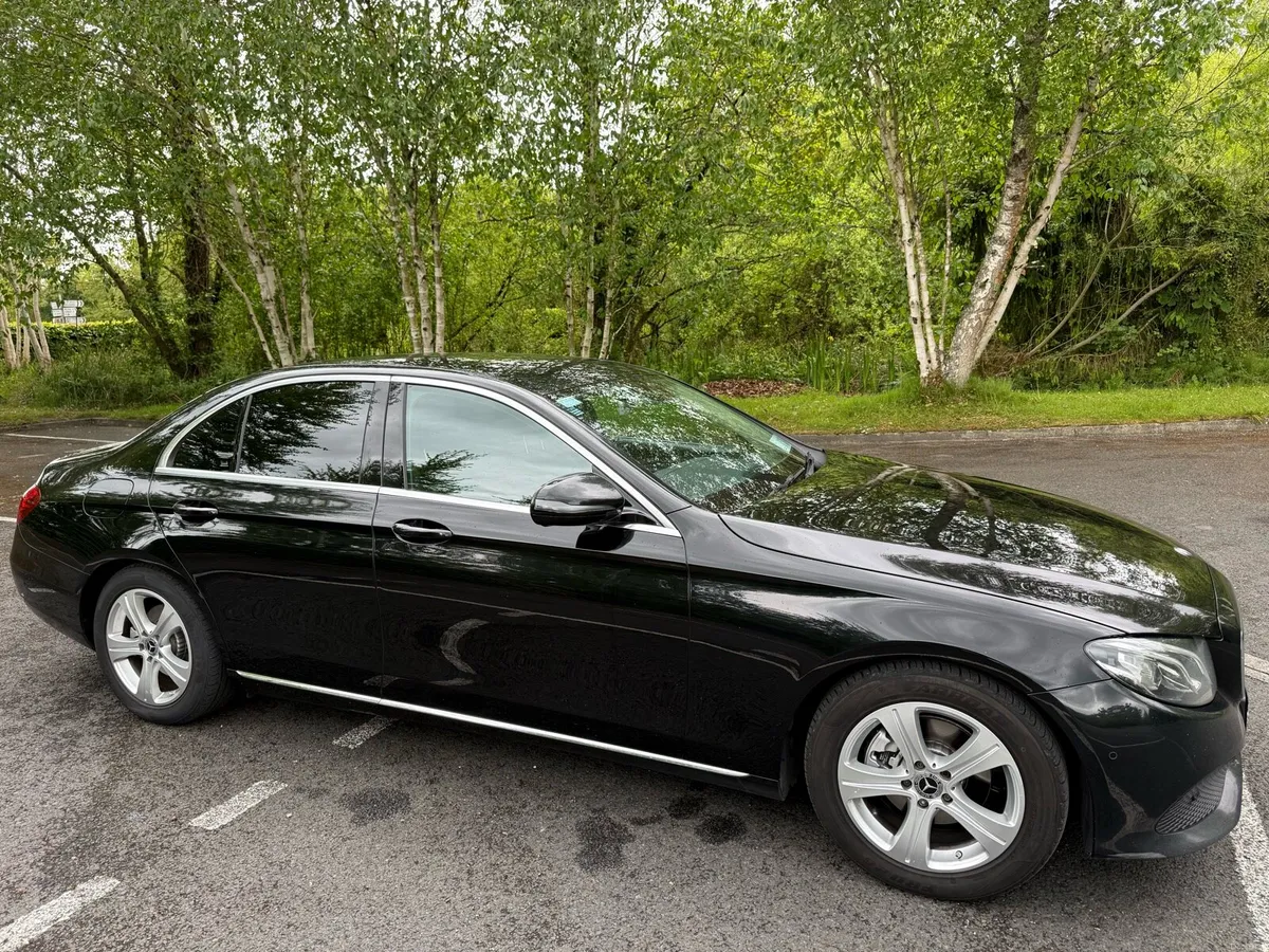 2017 MERCEDES-BENZ E-CLASS - Image 3