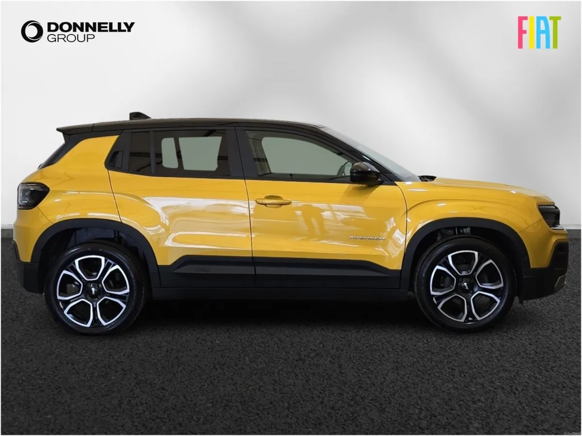 Jeep Avenger Hatchback Summit - Image 3