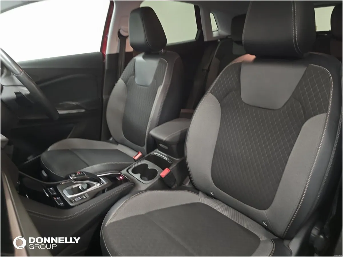 Vauxhall Grandland Diesel Hatchback SRi - Image 5