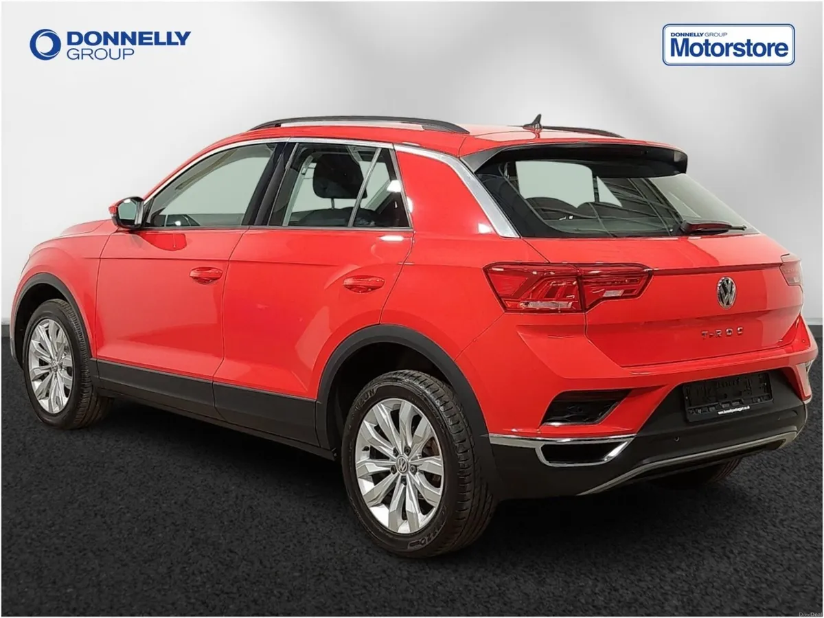 Volkswagen T-roc Hatchback SE - Image 2