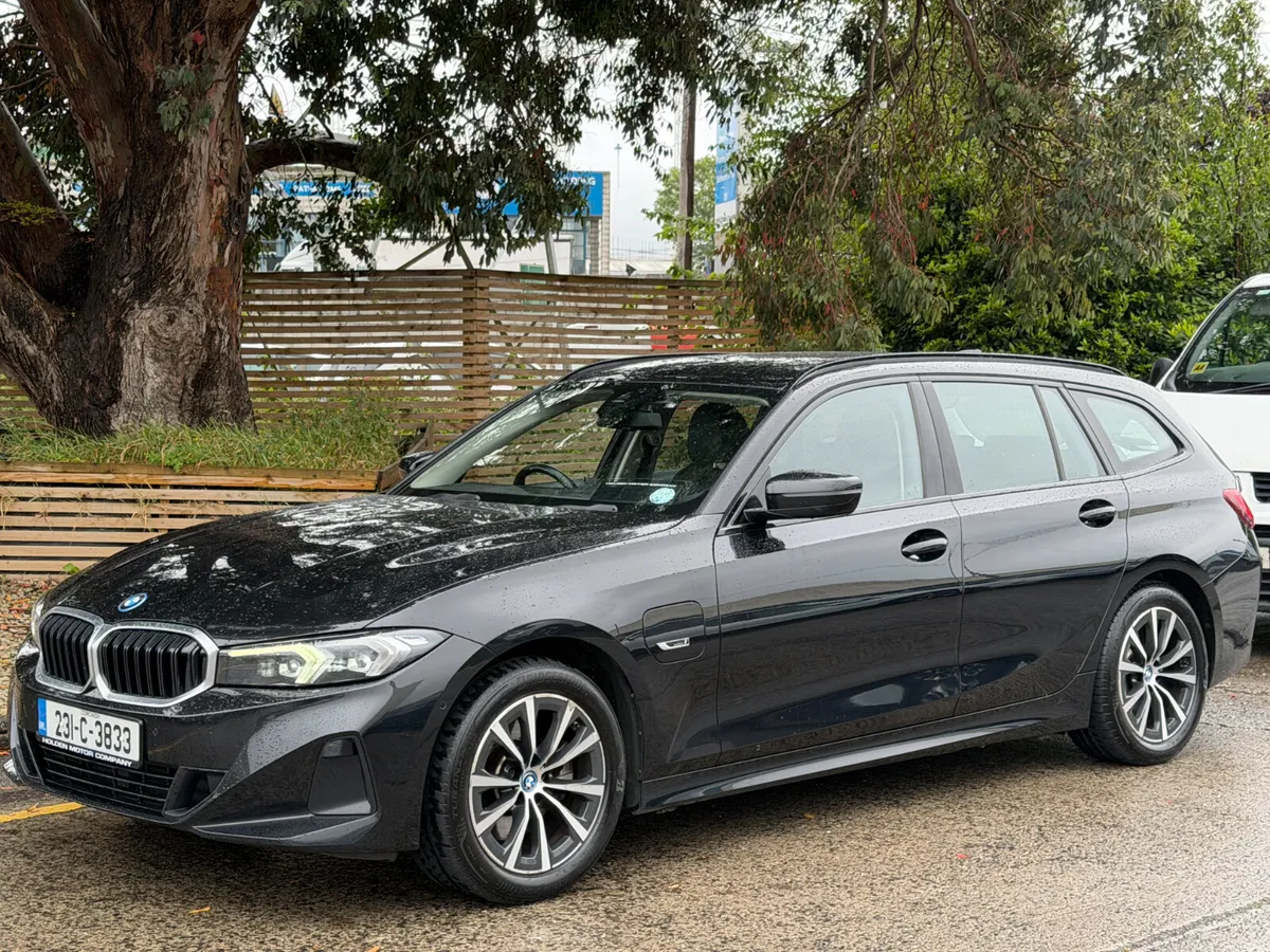 2023 BMW 3-Series. SERVICE HISTORY. REAR CAMERA. - Image 3